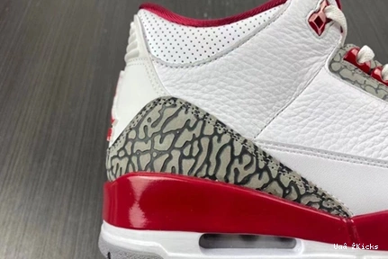 Cardinal 3 3597  401 Retro Soft Jordan CT8532- Red 0819